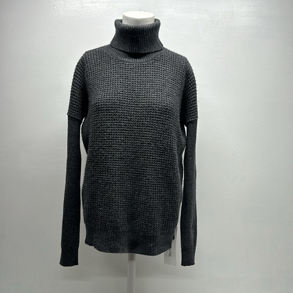 Theory Aldanta 100% Cashmere Sweater Turtleneck Waffle Knit Ribbed Gray S Small - Picture 2 of 10